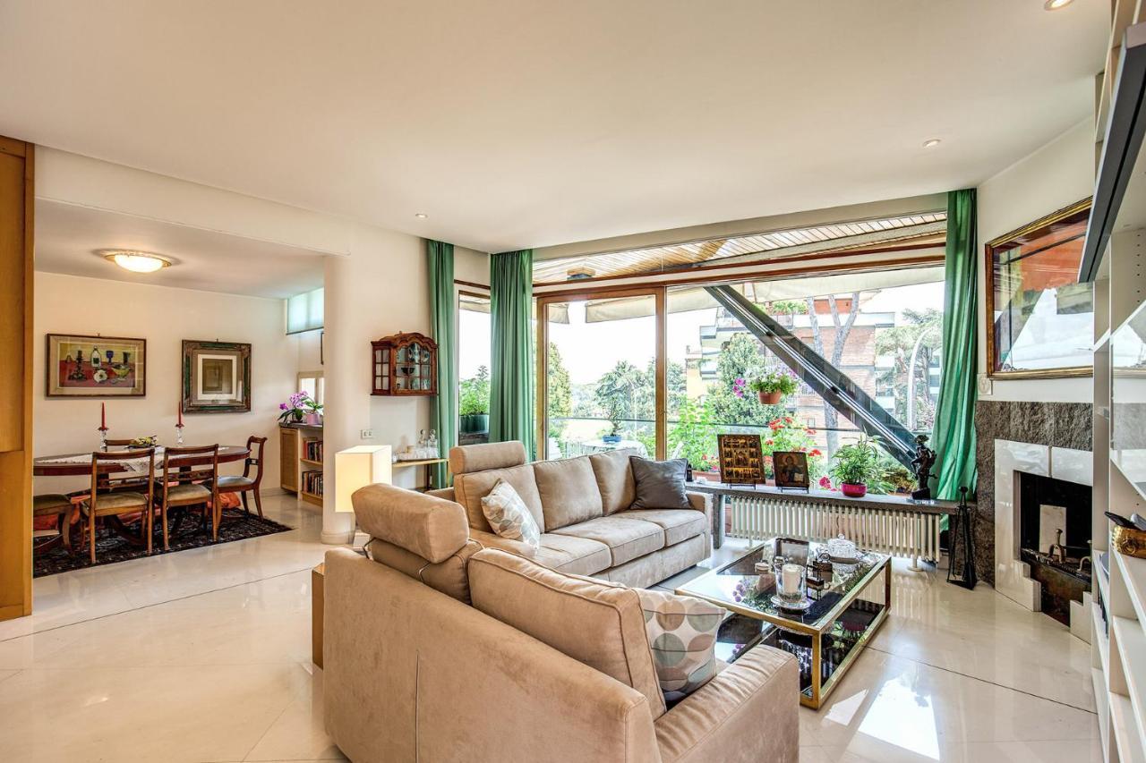 Terrazza Piccolomini: Elegant Apartment Stunning View Over Rome/St Peter'S Dome Roma Exterior foto