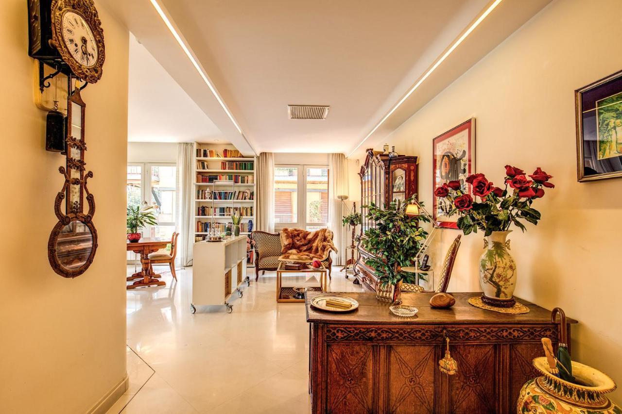 Terrazza Piccolomini: Elegant Apartment Stunning View Over Rome/St Peter'S Dome Roma Exterior foto